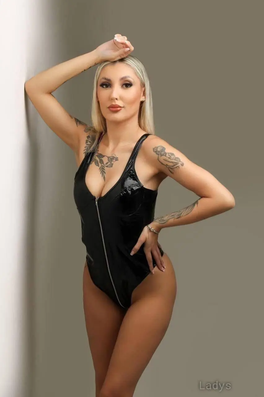Flavia (25) – Call Girl & Independent Escort Service in Durban - Gallery Photo 5