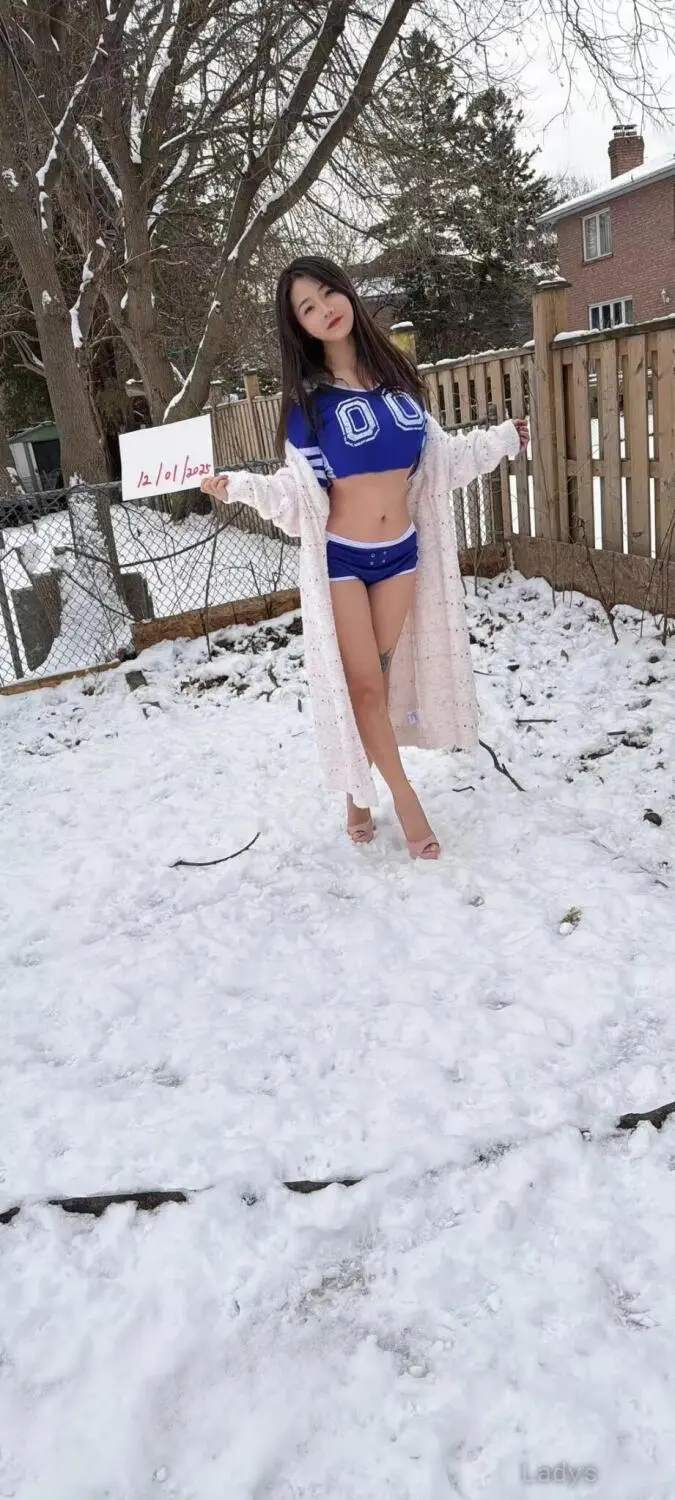 Nana (24) – Call Girl & Independent Escort Service in Edmonton - Gallery Photo 5
