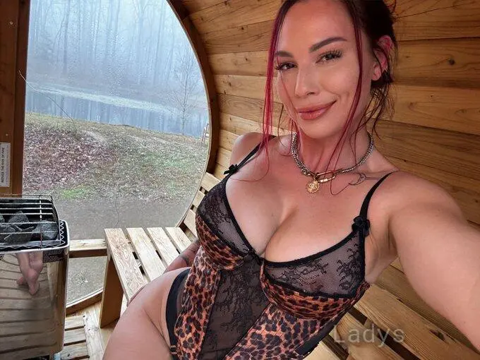 Playmate Down (25) – Call Girl & Independent Escort Service in Elgin - Gallery Photo 3