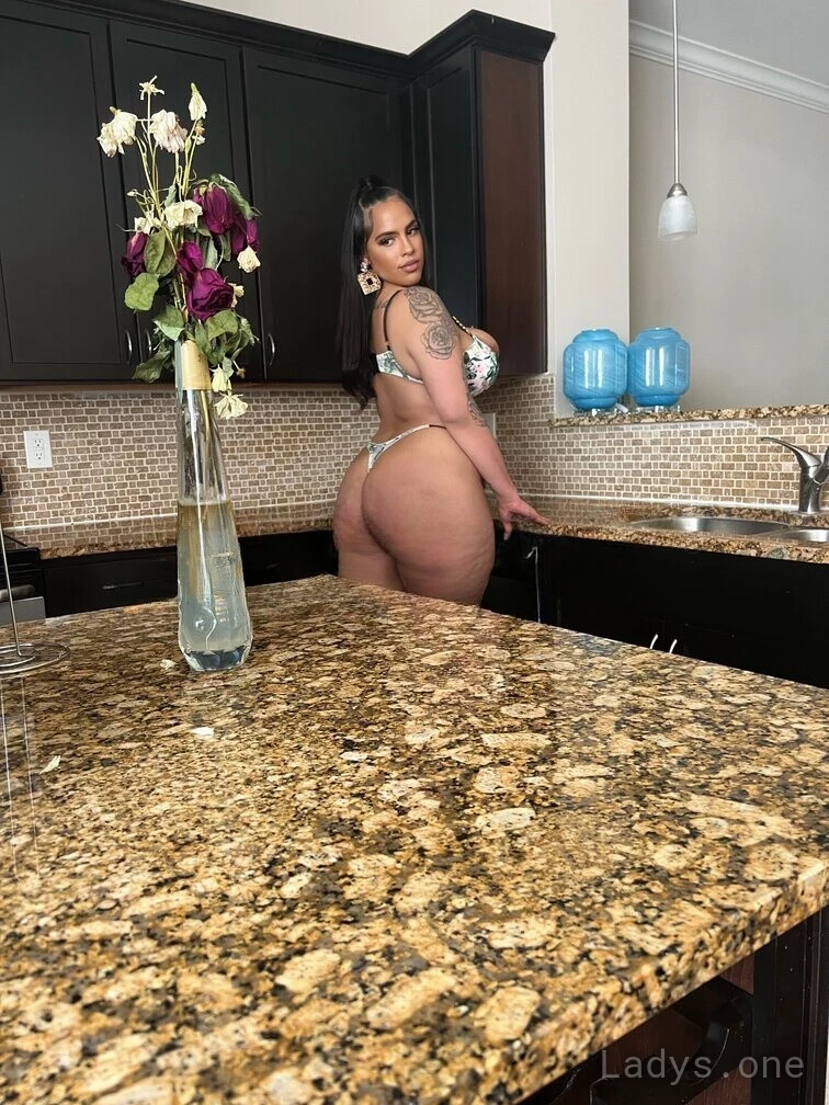 Brasi Quinzel (25) – Call Girl & Independent Escort Service in Elizabeth - Gallery Photo 3