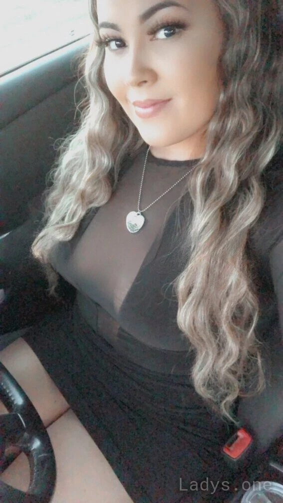 Kreamy Marie (22) – Call Girl & Independent Escort Service in Elizabeth - Gallery Photo 2