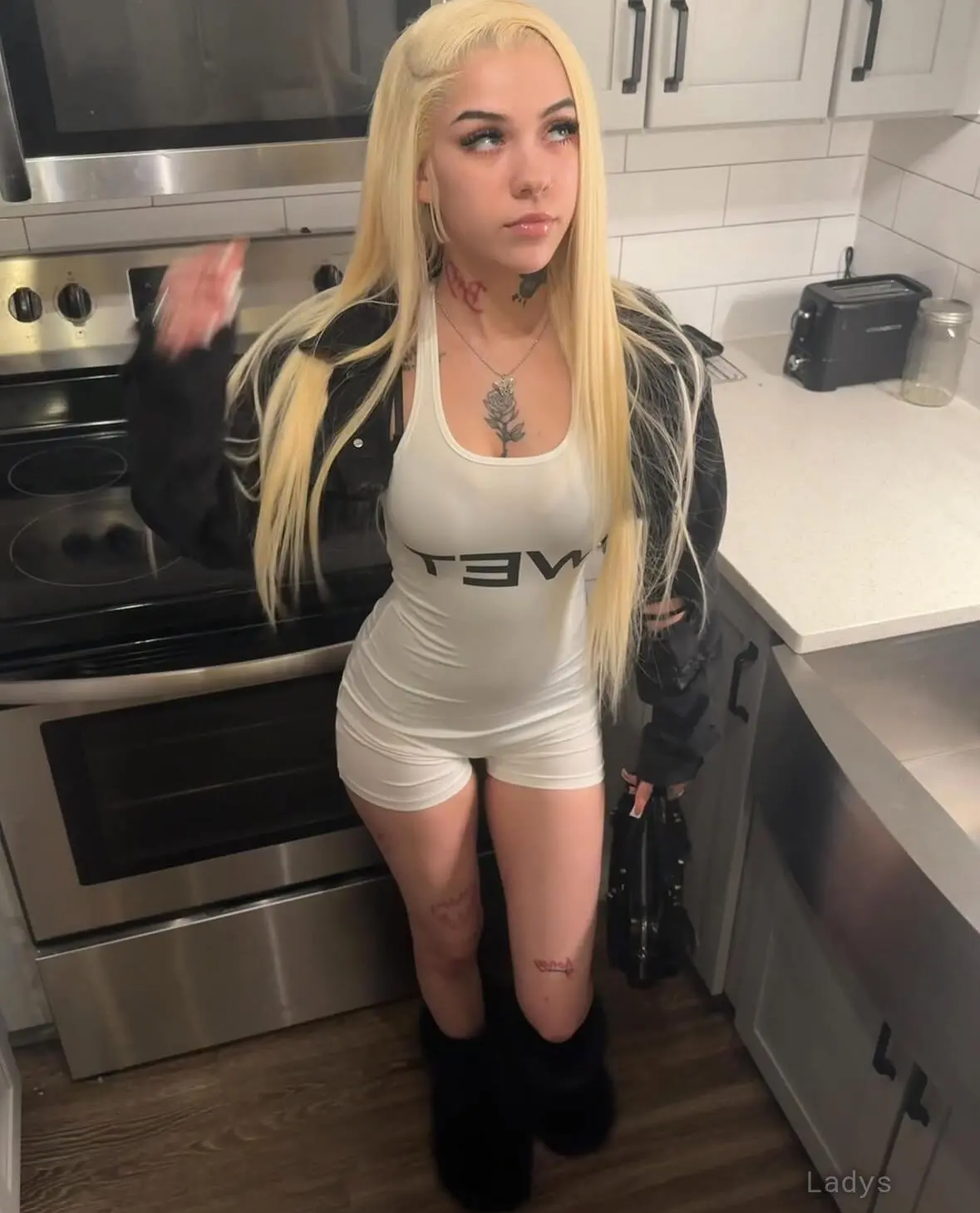 Caitlein (25) – Call Girl & Independent Escort Service in Elizabeth - Gallery Photo 4