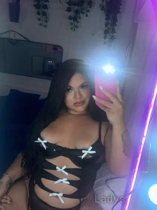 Shannel (24) – Call Girl & Independent Escort Service in Elx - Gallery Photo 3