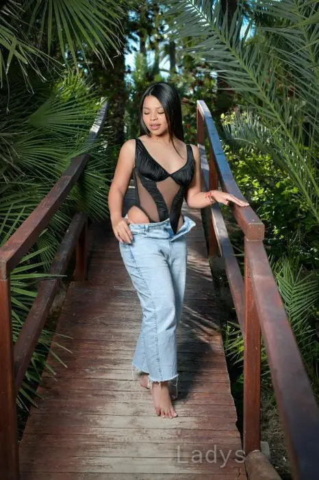 Alejandra (23) – Call Girl & Independent Escort Service in Elx - Gallery Photo 4