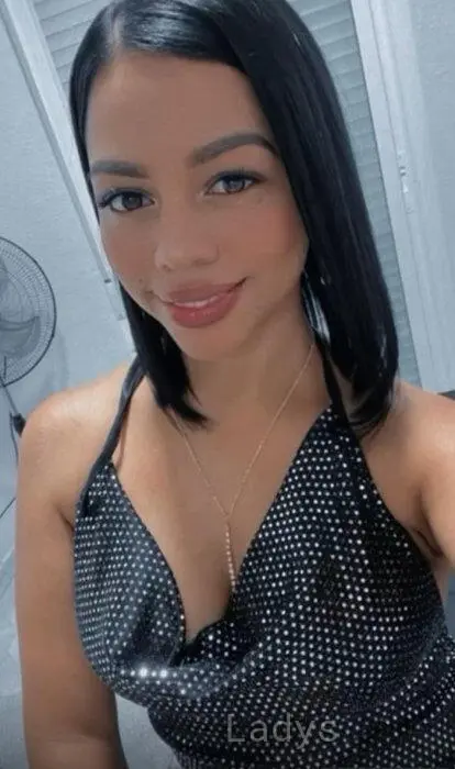 Luciana (28) – Call Girl & Independent Escort Service in Elx - Gallery Photo 3
