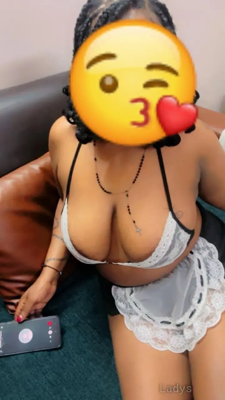 Jackie (28) – Call Girl & Independent Escort Service in Embu - Gallery Photo 7