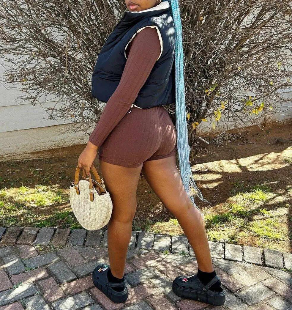 Sazu (21) – Call Girl & Independent Escort Service in Embu - Gallery Photo 2