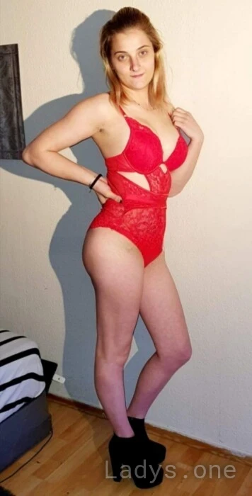 Nicole (27) – Call Girl & Independent Escort Service in Esbjerg - Gallery Photo 4