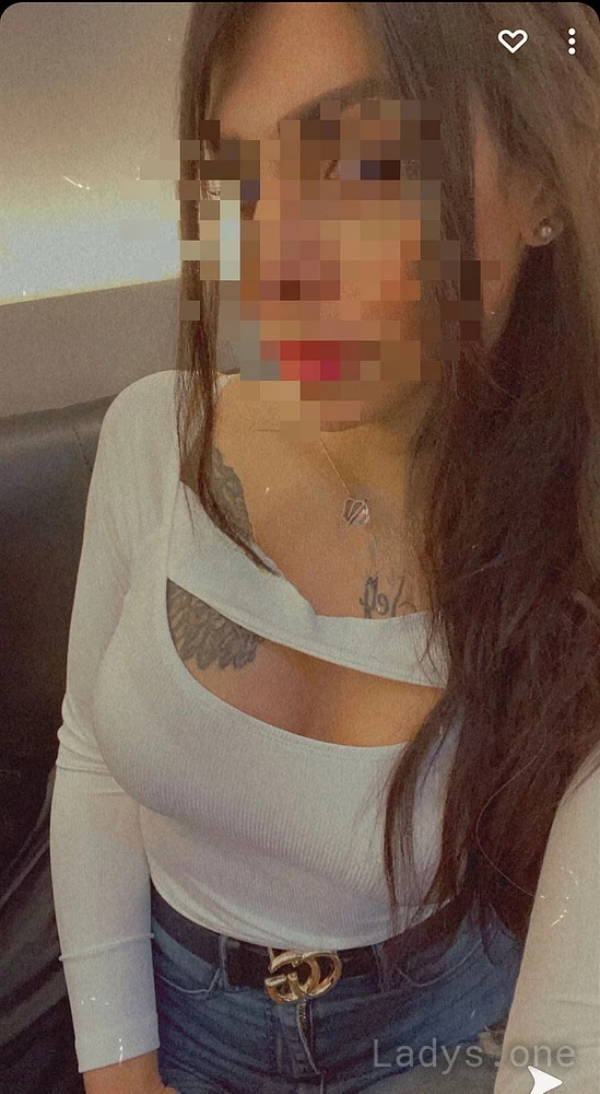 Lara (23) – Call Girl & Independent Escort Service in Eskilstuna - Gallery Photo 4