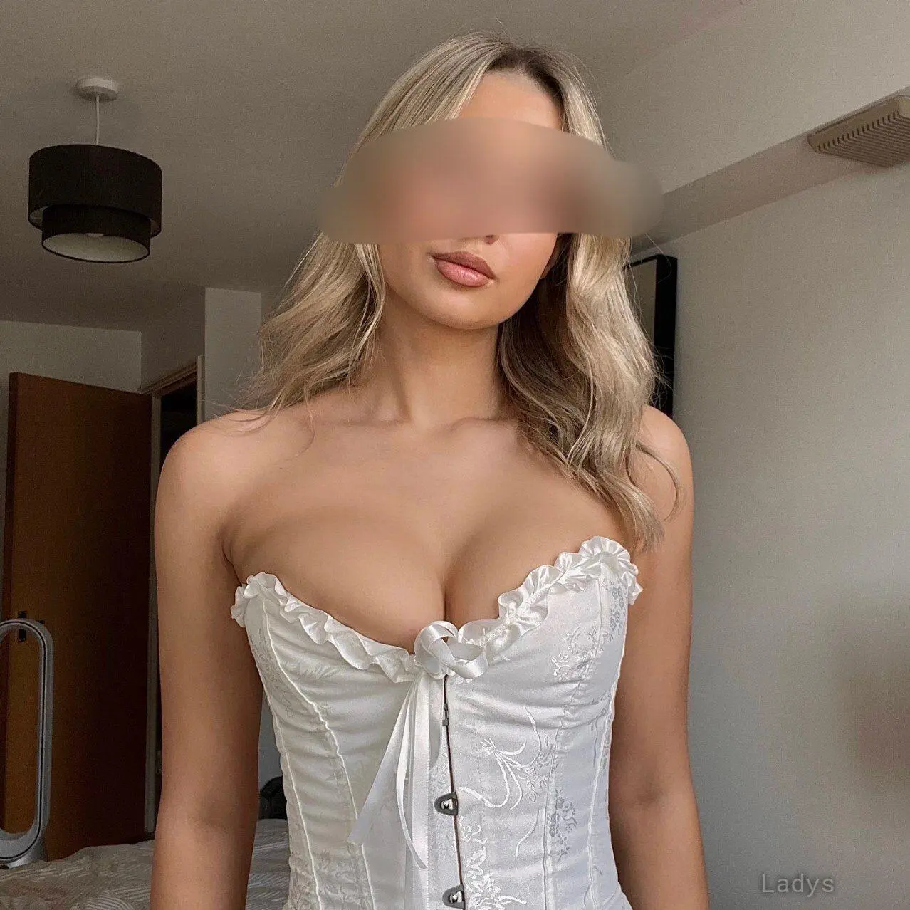 Lydia La (28) – Call Girl & Independent Escort Service in Eskilstuna - Gallery Photo 6