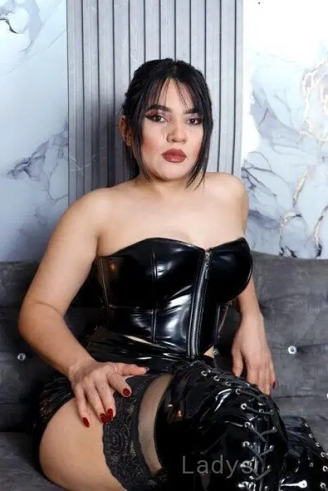 Latonya (31) – Call Girl & Independent Escort Service in Espoo - Gallery Photo 2