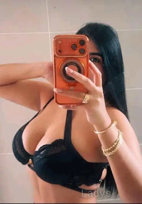Sol (29) – Call Girl & Independent Escort Service in Espoo - Gallery Photo 2