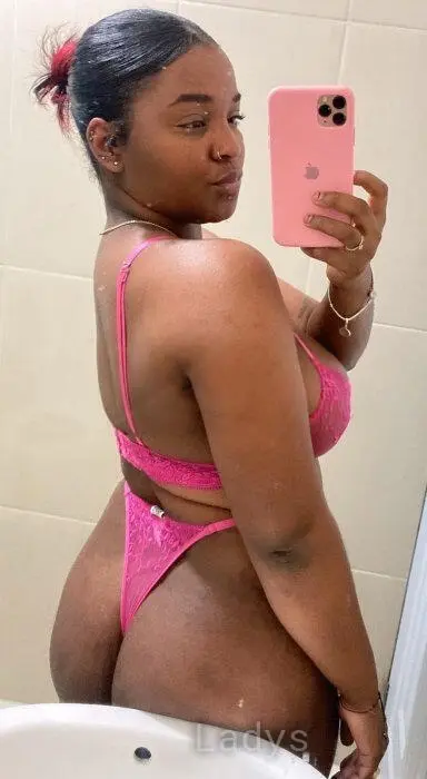 Catalina (24) – Call Girl & Independent Escort Service in Espoo - Gallery Photo 2