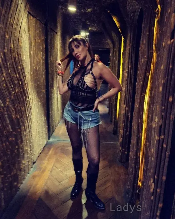 Lina (30) – Call Girl & Independent Escort Service in Estepona - Gallery Photo 3