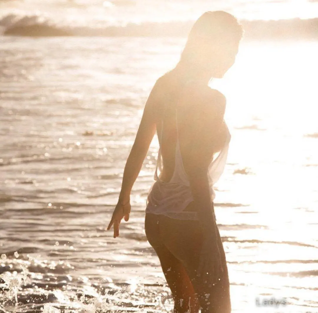 Laura (35) – Call Girl & Independent Escort Service in Estoril - Gallery Photo 3