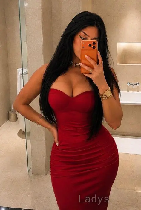 Safira (25) – Call Girl & Independent Escort Service in Estoril - Gallery Photo 5