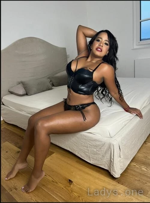 Desire (30) – Call Girl & Independent Escort Service in Ettelbruck - Gallery Photo 8