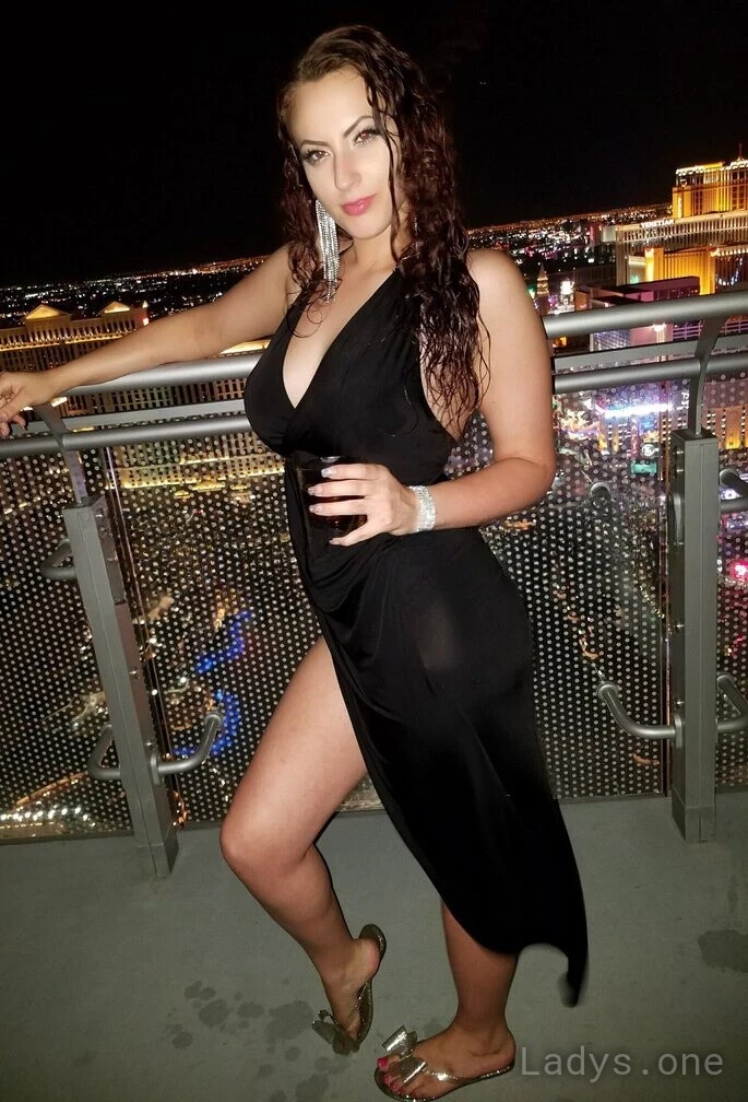 Brooke (24) – Call Girl & Independent Escort Service in Evanston - Gallery Photo 3