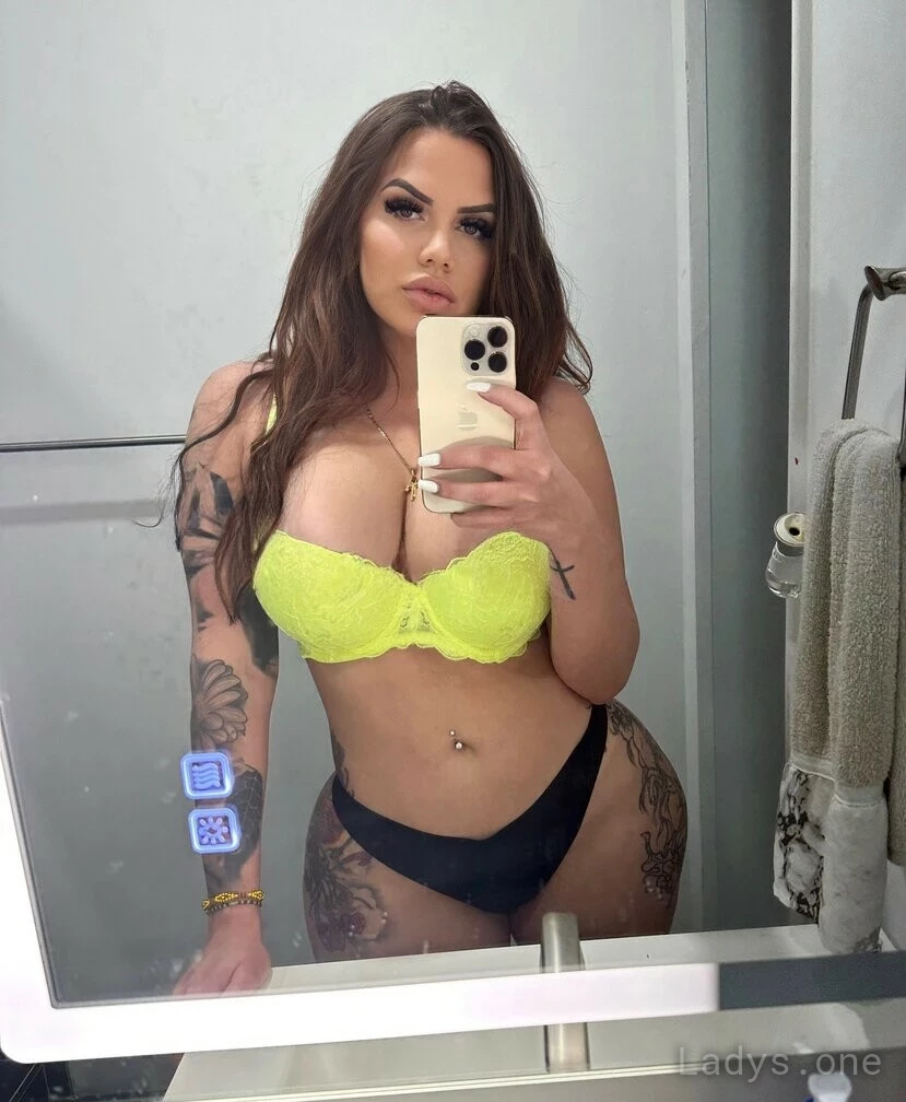 Madison (24) – Call Girl & Independent Escort Service in Evanston - Gallery Photo 5