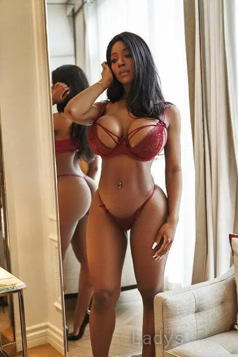 Priscilla Reiss (31) – Call Girl & Independent Escort Service in Faenza - Gallery Photo 3