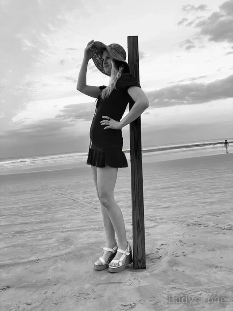 Jennbunnay (25) – Call Girl & Independent Escort Service in Fairfax - Gallery Photo 3