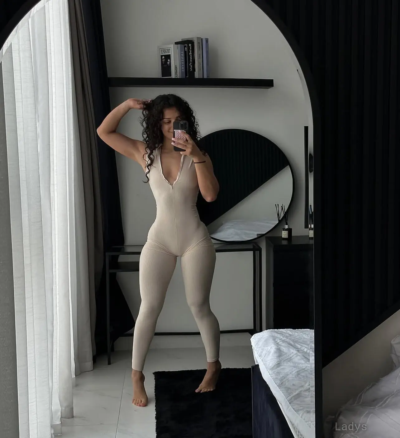 Valentina (25) – Call Girl & Independent Escort Service in Fayetteville - Gallery Photo 3