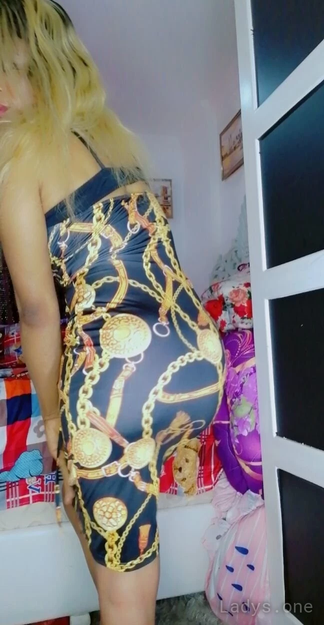 Angel (26) – Call Girl & Independent Escort Service in Al Finţās - Gallery Photo 6