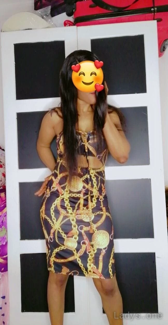Angel (26) – Call Girl & Independent Escort Service in Al Finţās - Gallery Photo 4