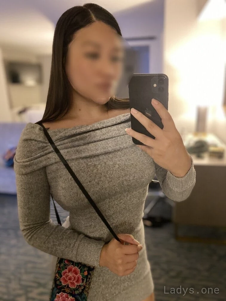 Elise (22) – Call Girl & Independent Escort Service in Flagstaff - Gallery Photo 5