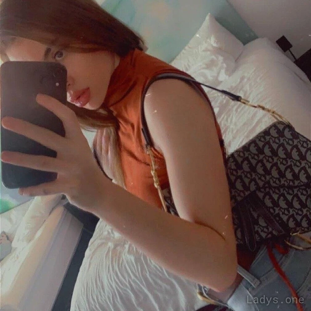 Anya (22) – Call Girl & Independent Escort Service in Flint - Gallery Photo 2