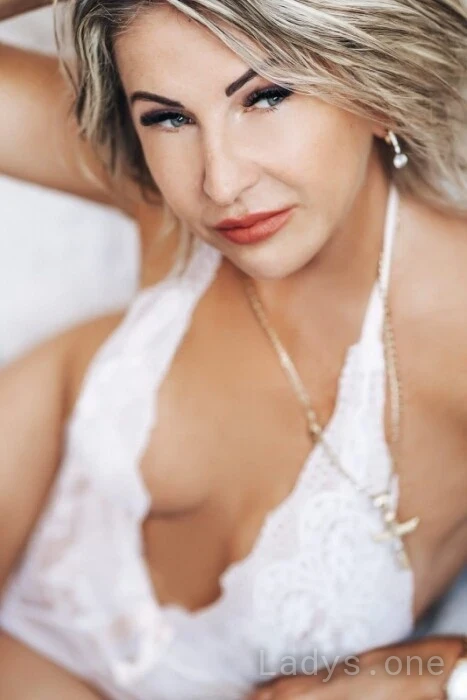 Sandra (48) – Call Girl & Independent Escort Service in Forssa - Gallery Photo 4