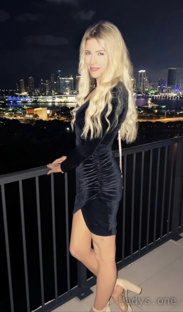 Kelly (31) – Call Girl & Independent Escort Service in Fort Worth - Gallery Photo 3