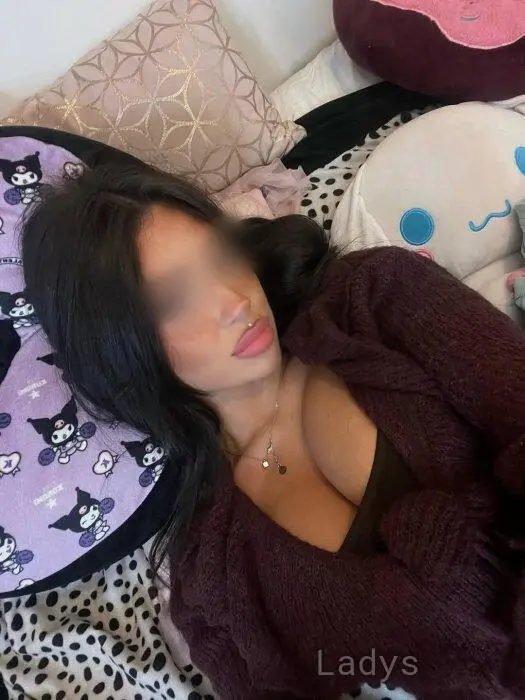Parmela (28) – Call Girl & Independent Escort Service in Frederikshavn - Gallery Photo 2