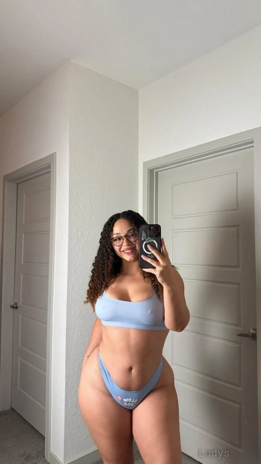 Tania (23) – Call Girl & Independent Escort Service in Fresno - Gallery Photo 4