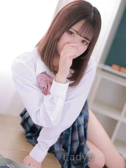 Miria (19) – Call Girl & Independent Escort Service in Funabashi - Gallery Photo 3