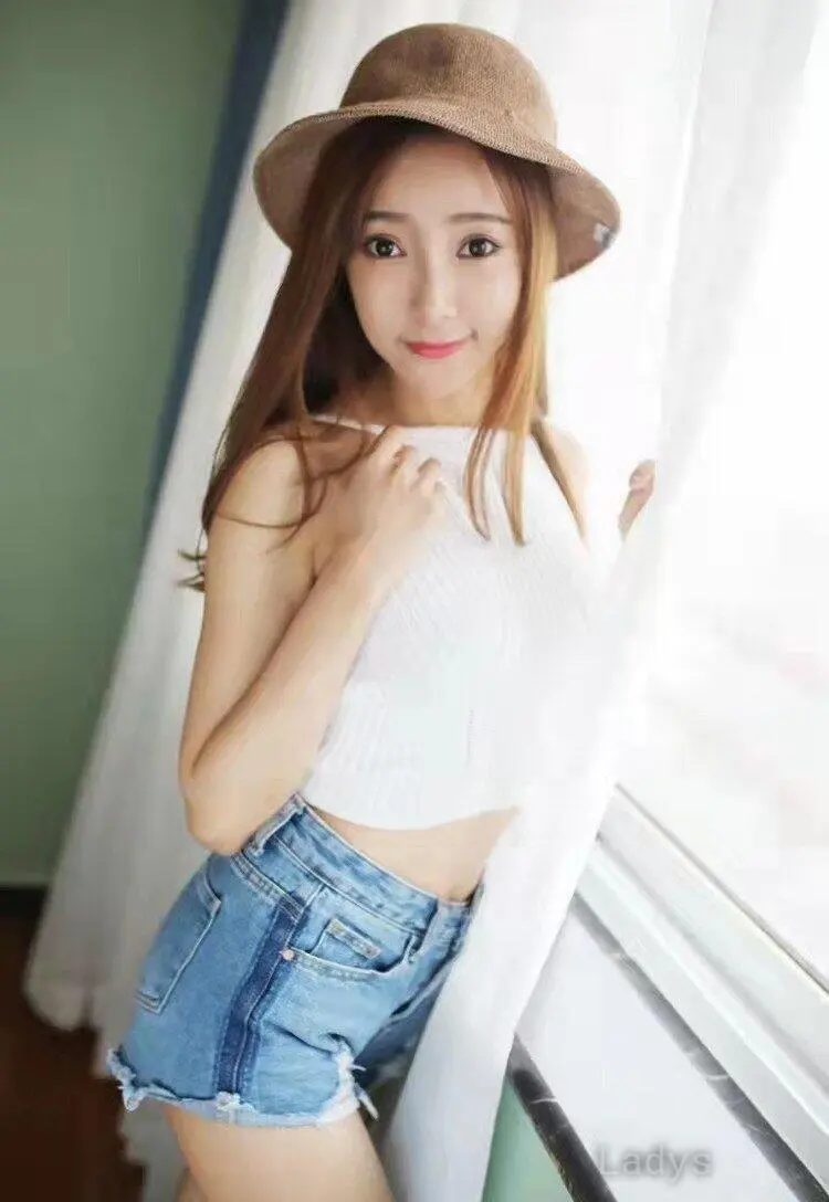 Ailsa (25) – Call Girl & Independent Escort Service in Fuxin - Gallery Photo 3