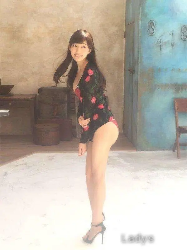 Wenney (26) – Call Girl & Independent Escort Service in Fuxin - Gallery Photo 5