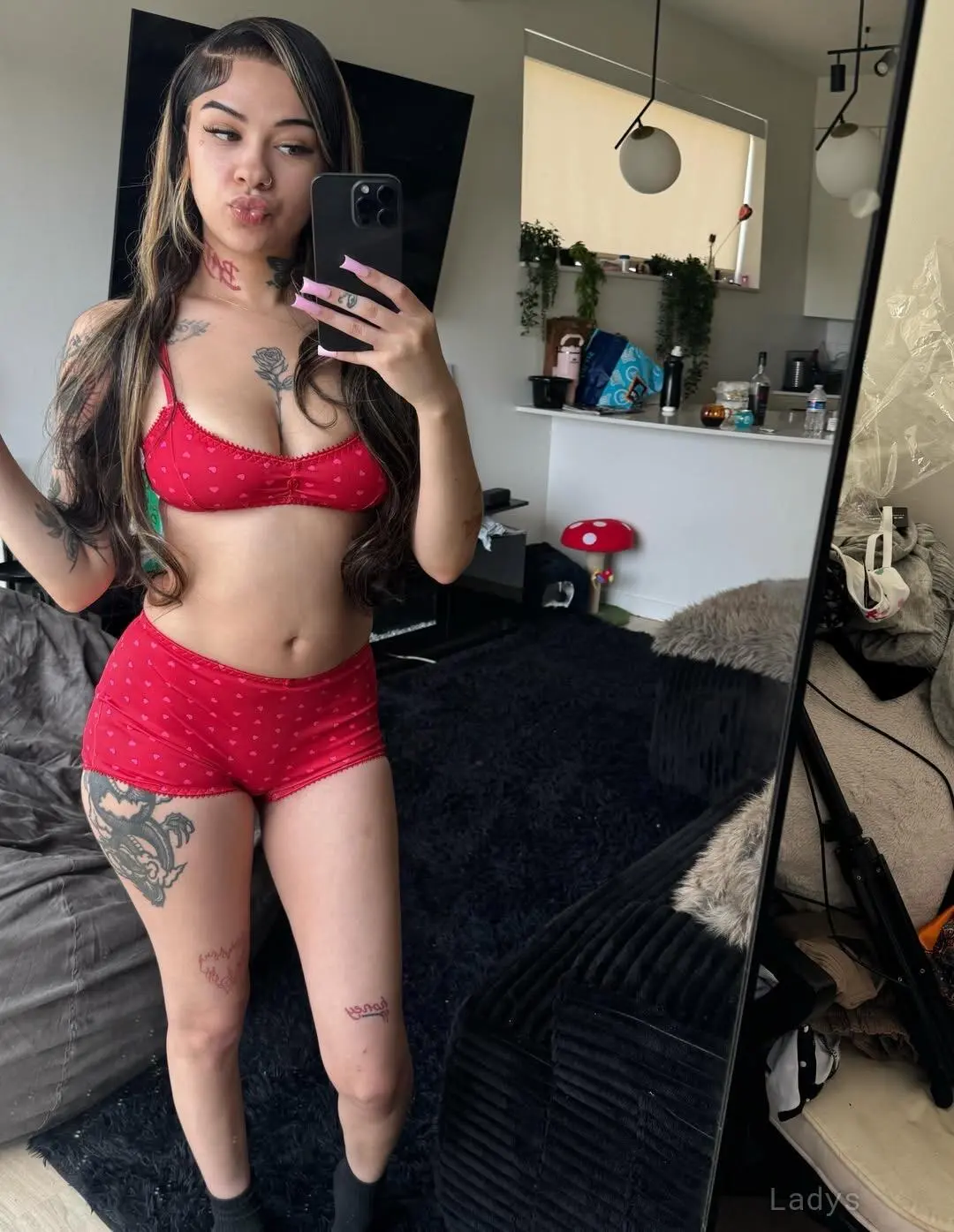 Kayla (29) – Call Girl & Independent Escort Service in Galleria - Gallery Photo 8
