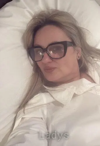 Ella Anna (43) – Call Girl & Independent Escort Service in Galway - Gallery Photo 5