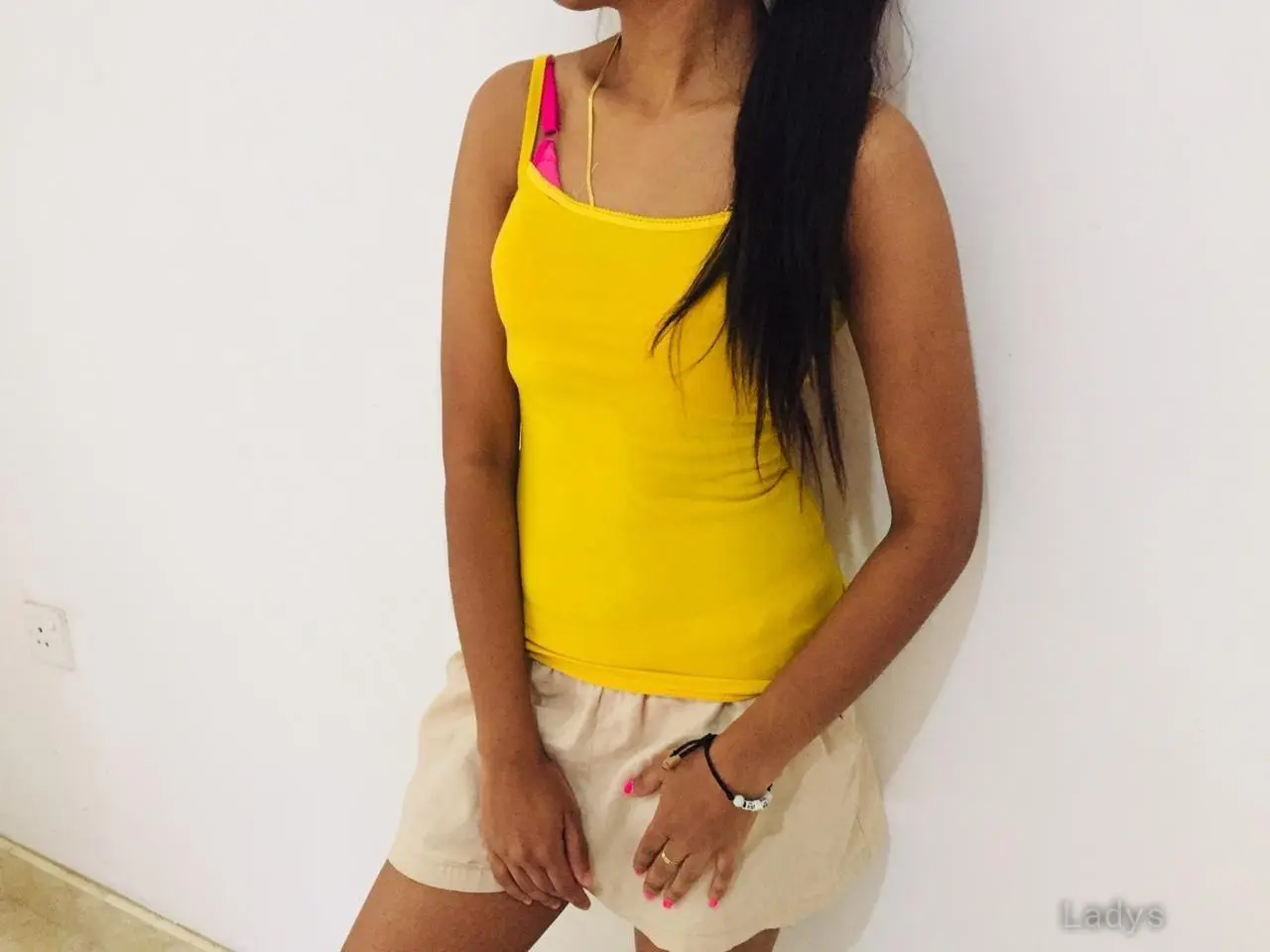Shenaya (23) – Call Girl & Independent Escort Service in Gampaha - Gallery Photo 4