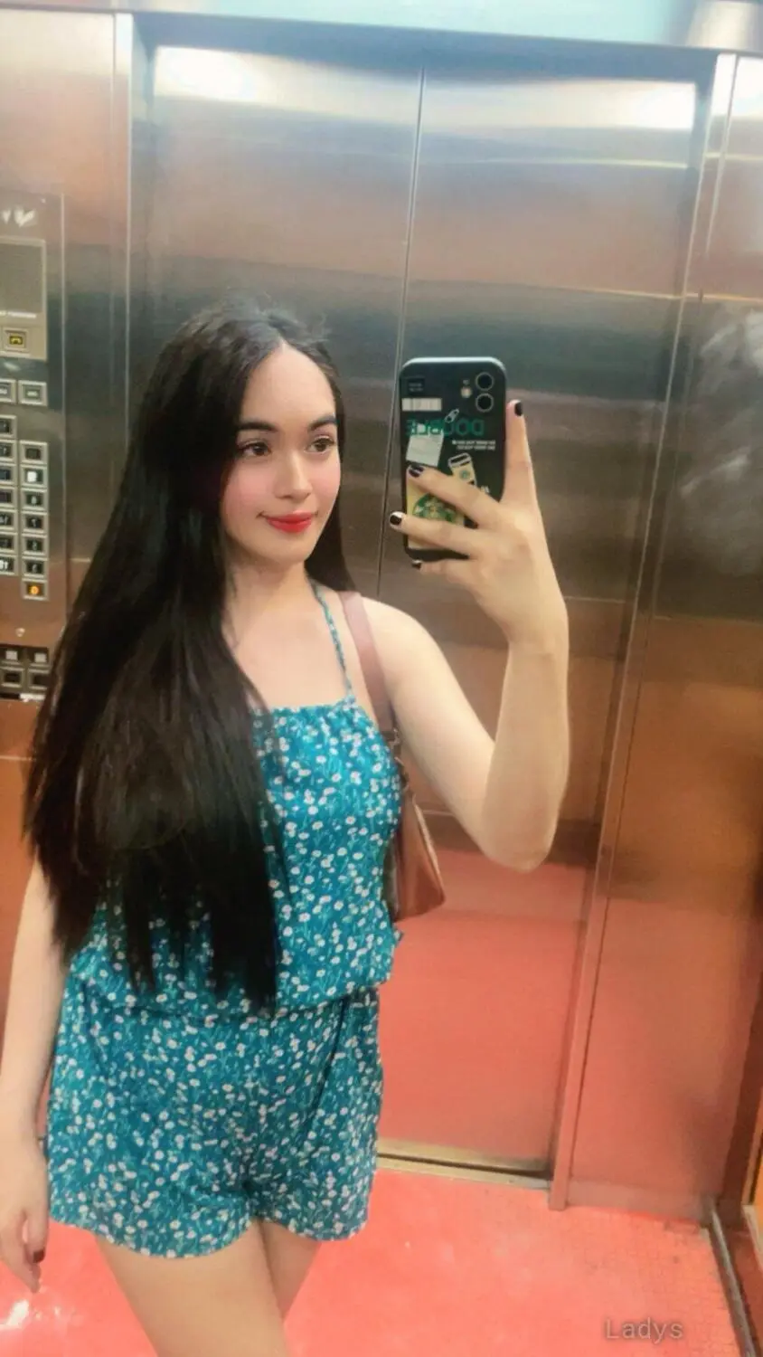 Betty (24) – Call Girl & Independent Escort Service in General Santos - Gallery Photo 3
