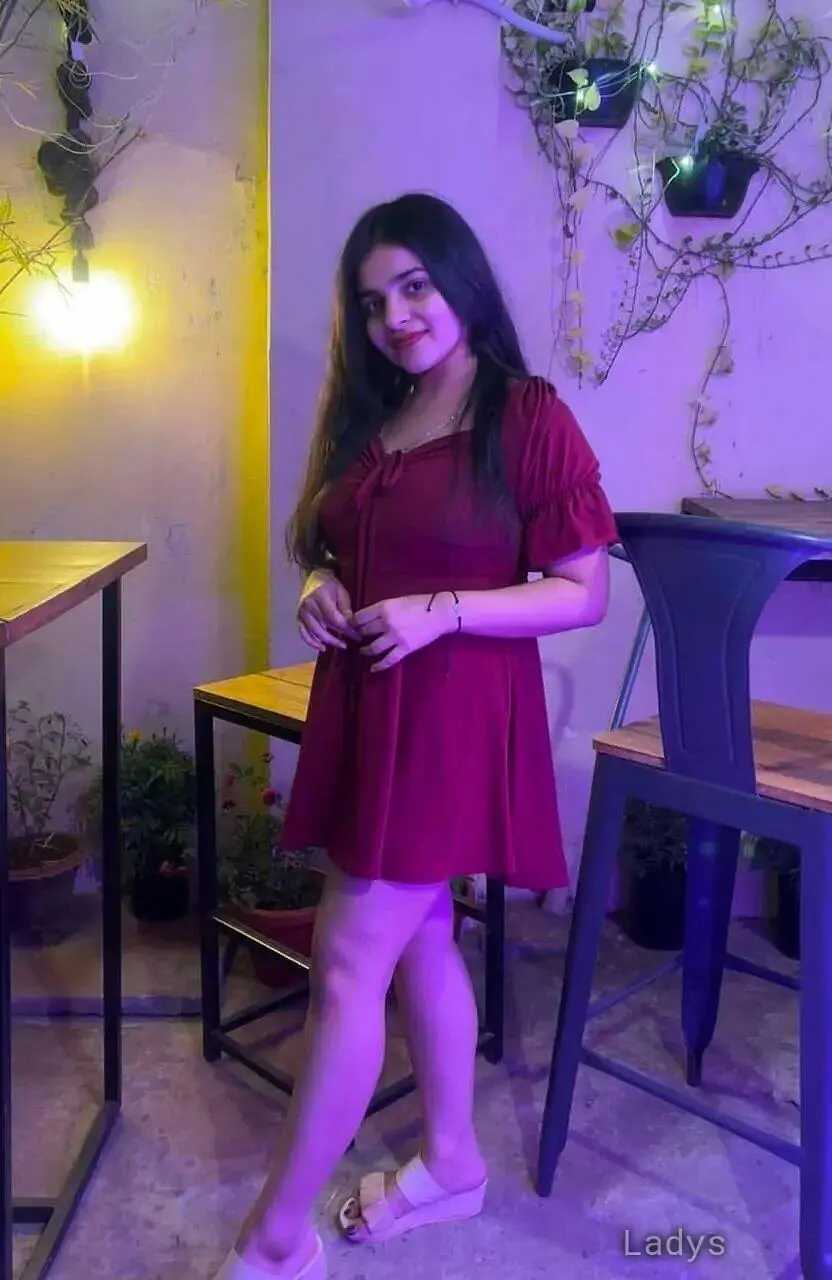Qiqi (27) – Call Girl & Independent Escort Service in Ghāziābād - Gallery Photo 2