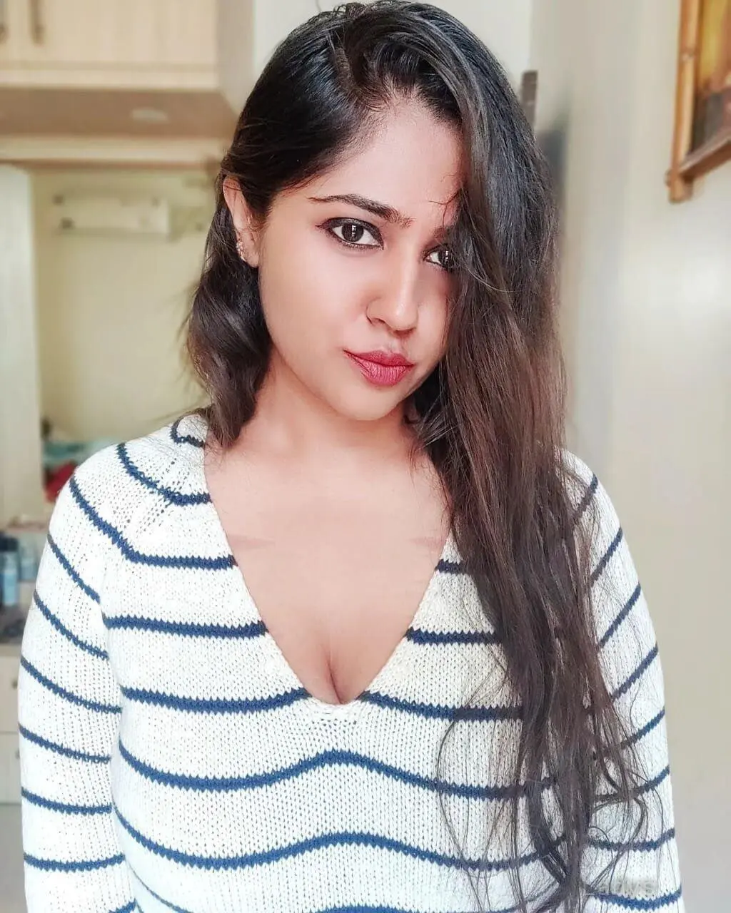 Khushi (23) – Call Girl & Independent Escort Service in Ghāziābād - Gallery Photo 3