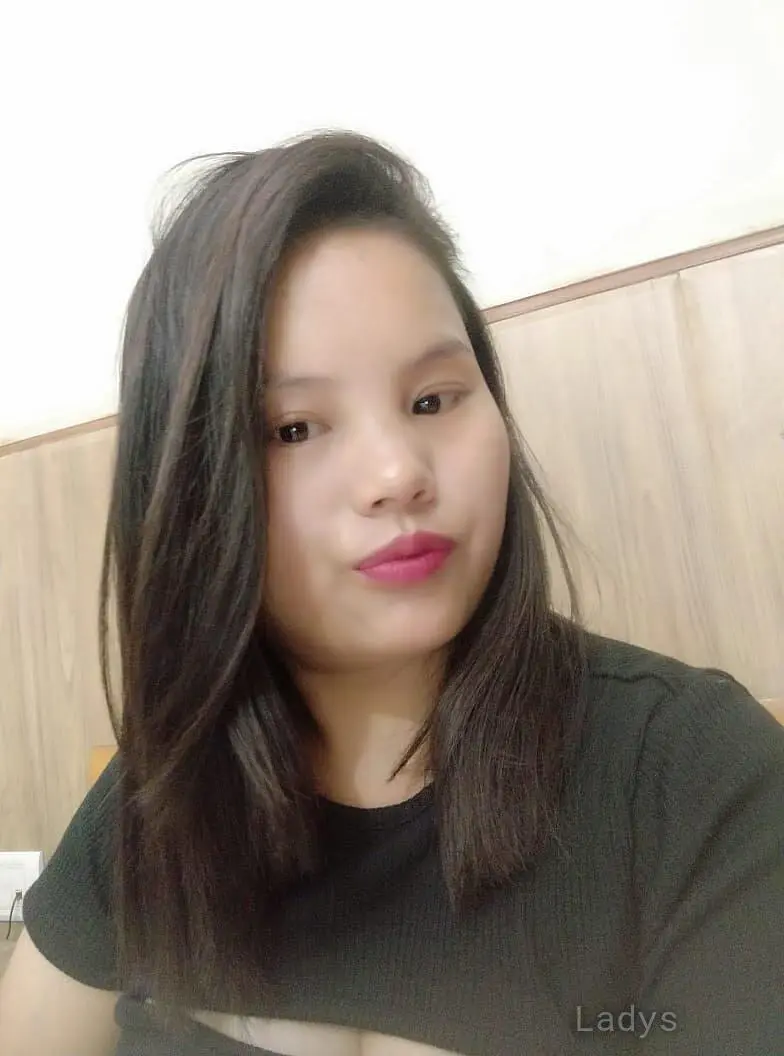 Ola (23) – Call Girl & Independent Escort Service in Ghāziābād - Gallery Photo 4