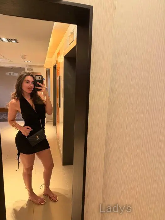 Juliett (25) – Call Girl & Independent Escort Service in Glasgow - Gallery Photo 3