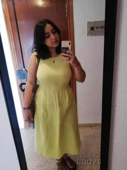Bhumika (22) – Call Girl & Independent Escort Service in Glasgow - Gallery Photo 2
