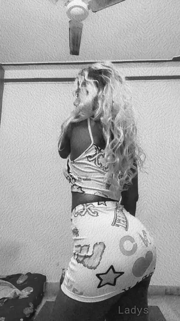 Myra (23) – Call Girl & Independent Escort Service in Goa - Gallery Photo 3