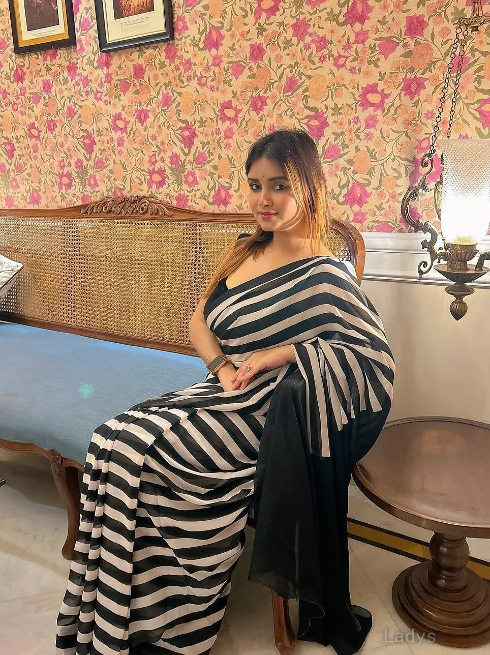 Anjali (28) – Call Girl & Independent Escort Service in Goa - Gallery Photo 2
