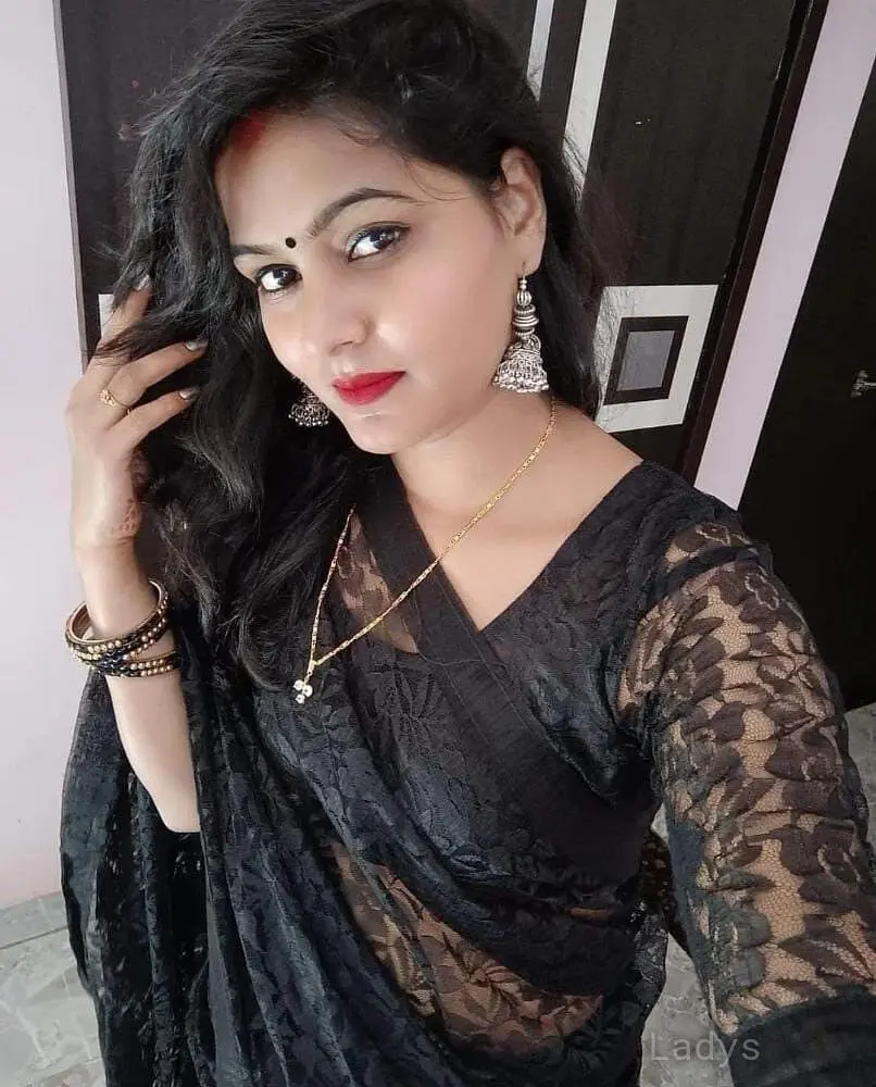 Tina (30) – Call Girl & Independent Escort Service in Goa - Gallery Photo 2