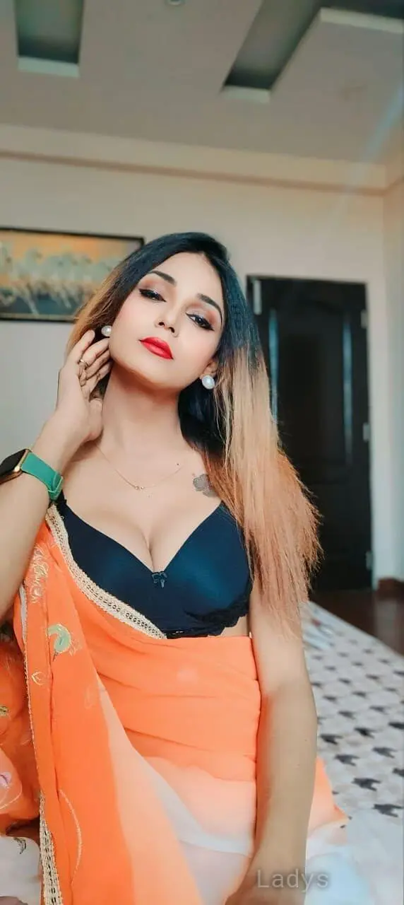 Jan (24) – Call Girl & Independent Escort Service in Goa - Gallery Photo 6